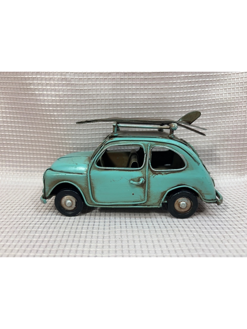 182  metal miniature Fiat 500 decorative toy car a rooftop surf rack a surfboard